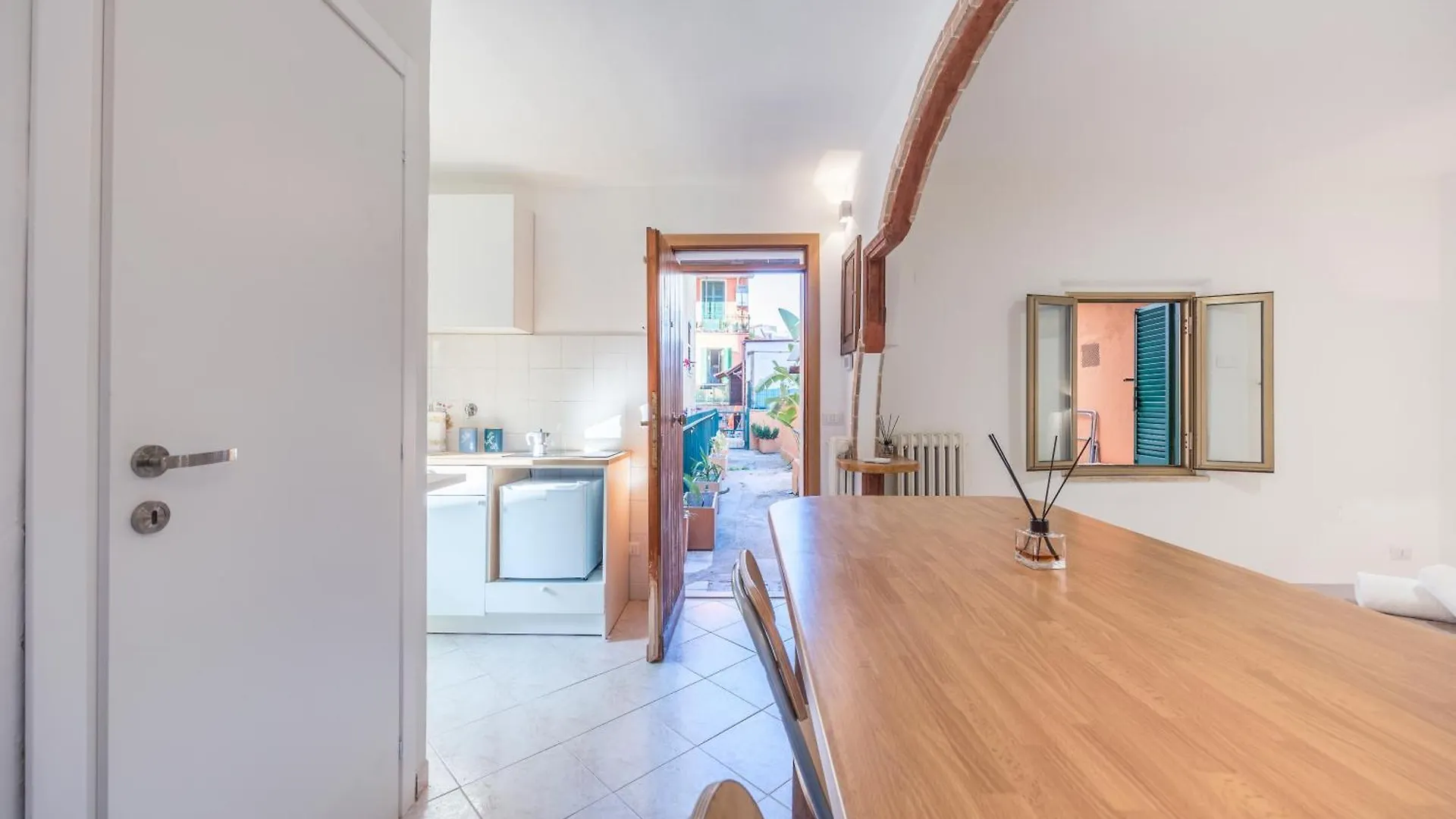 A 100Mt Dalla Metro C Loft Grazioso E Giardino Rome Apartment